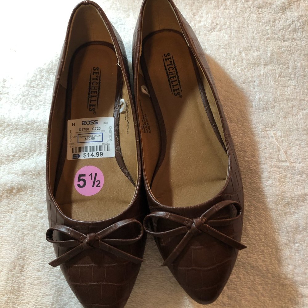 Brown Flats with Bow